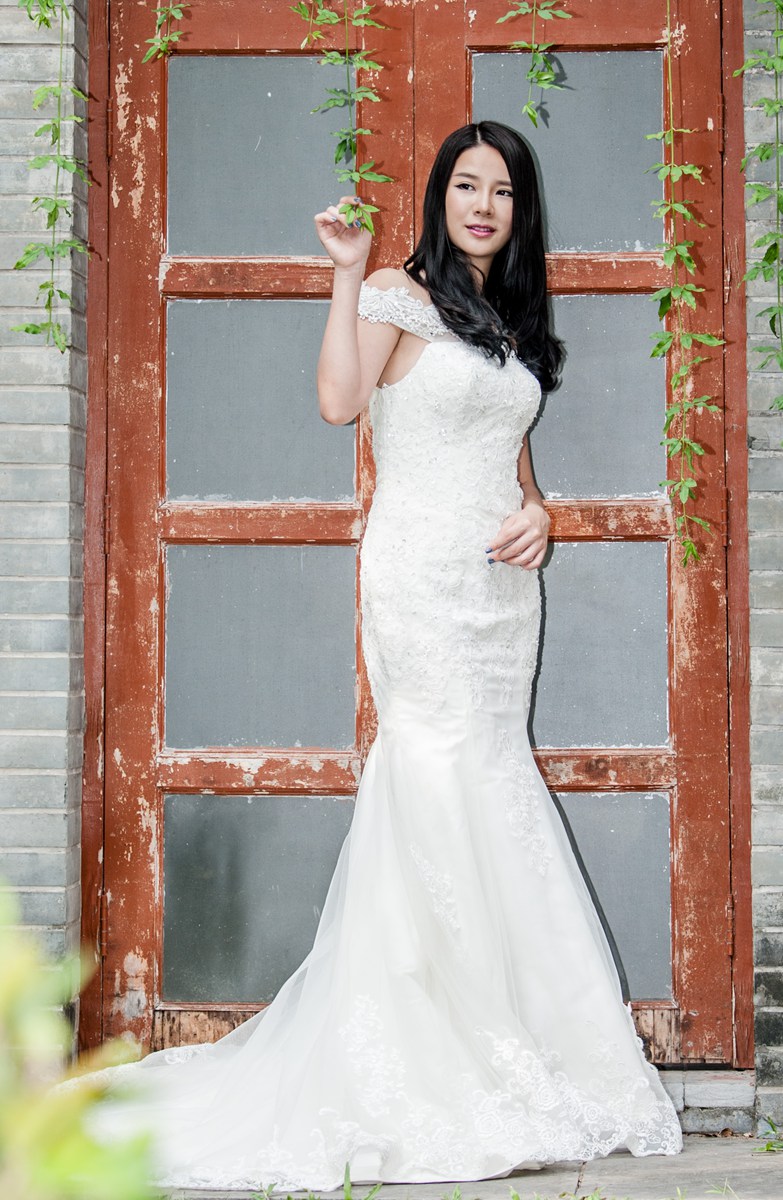 学婚纱摄影要多久_亲们,你们知道学婚纱摄影要多久才能拍出美美的婚纱照吗(2)